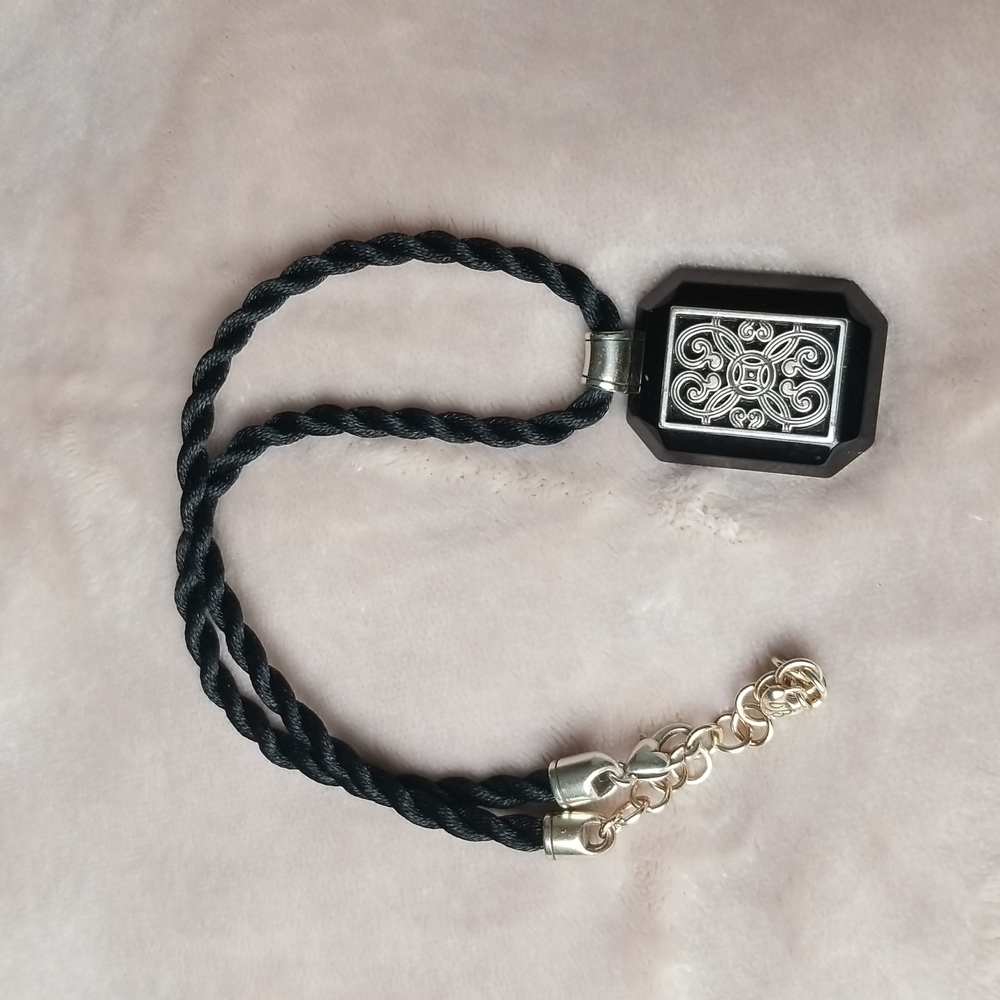 Brighton rope necklace big pendant